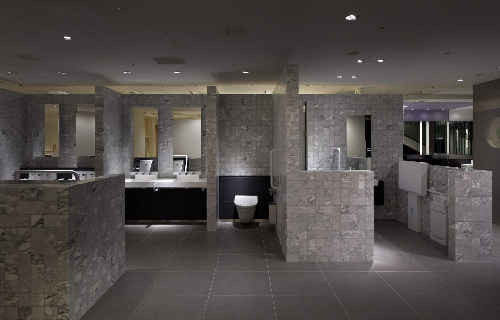 TOTO TECHNICAL CENTER TOKYO